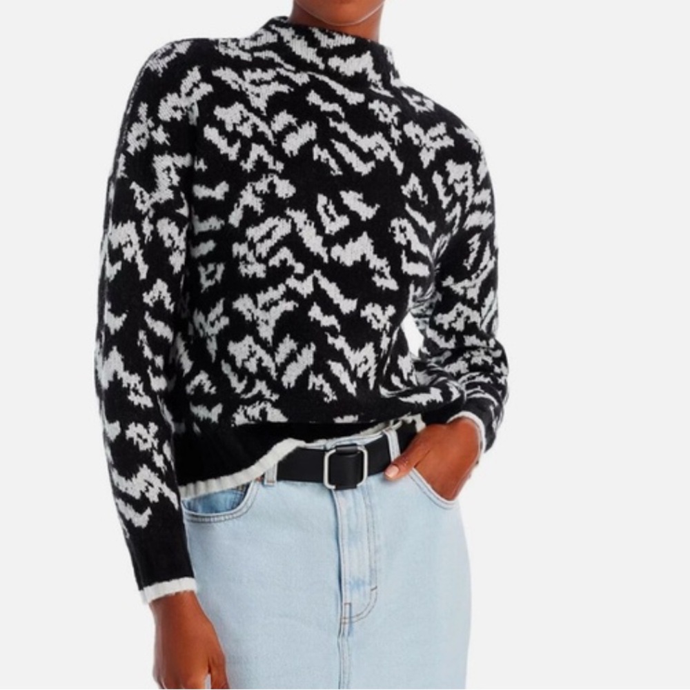 NWT Aqua Bloomingdale’s Exclusive Black and White Patterned Sweater